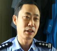 王建利：人民警察的坚守