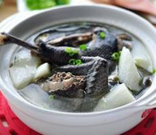 绝对美味：乌鸡山药汤