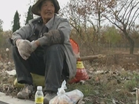 微调查：停车纠纷升级，邻居闹僵怎么解决？