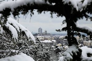 较强冷空气来袭！今天晚上，青岛有中雪局部大雪