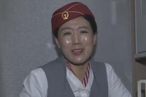 【新春走基层】列车上的“神秘女声”