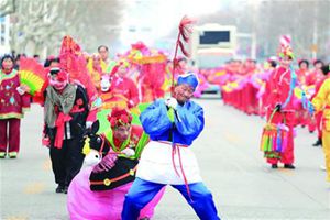 糖球会开启“逛吃”模式 截至下午6时约32万市民来参会