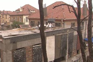 历史文化街区内建“别墅”？说好修旧如旧，却从平房变楼房！