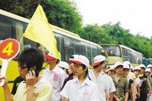 跟团游“避雷”指南！五一小长假别在车上过了！