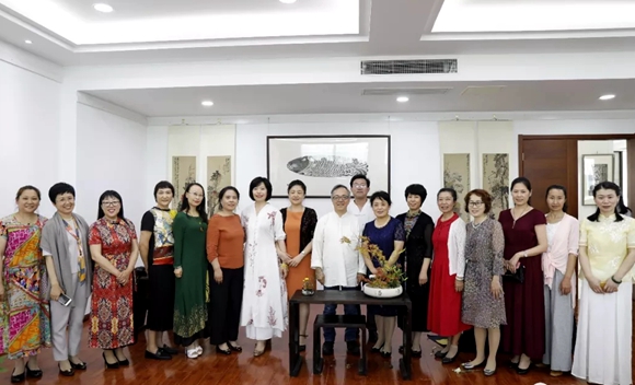 台湾插花大师王国忠插花艺术沙龙在城市文化会客厅举办