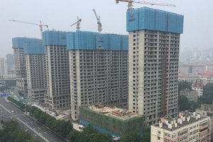 八大湖小区什么时候回迁？ 市南区城市建设局：安置房2020年底竣工