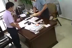 深圳街道干部被批捕 因