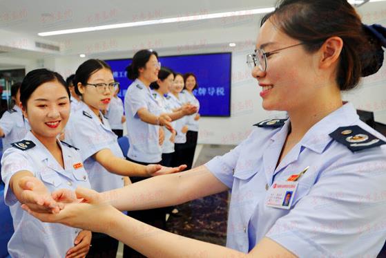 市税务局聚焦便民办税和优化营商环境 推十条便民办税缴费举措