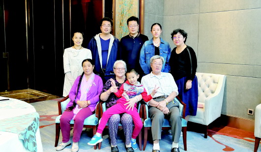 青岛教师世家安郁礼三代人薪火相传 见证教育的变迁