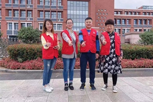 风雨无阻 砥砺前行 --流亭街道天河小学志愿者导护团队因爱护航