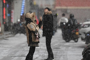 雨雪风齐登场 多地气温＂大跳水＂