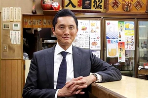 《孤独的美食家》幕后艰辛：1集吃50家店 主演就是吃不胖