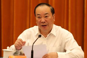 黄坤明：推动思想道德建设和爱国主义教育开创新局面