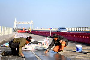 胶州湾大桥胶州连接线将完工 两地车程缩至半小时