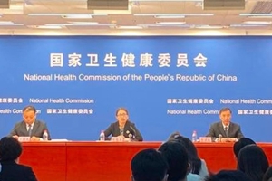 网传感染病例在10万例左右 卫健委:头次听说10万例