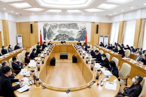 省新型冠状病毒感染肺炎疫情处置工作领导小组召开会议