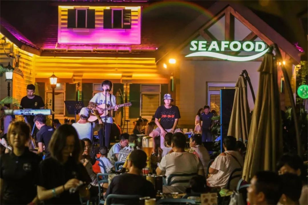 「城市」在青岛，这也许是你现在最想做的15件事，第一件就让人激动！