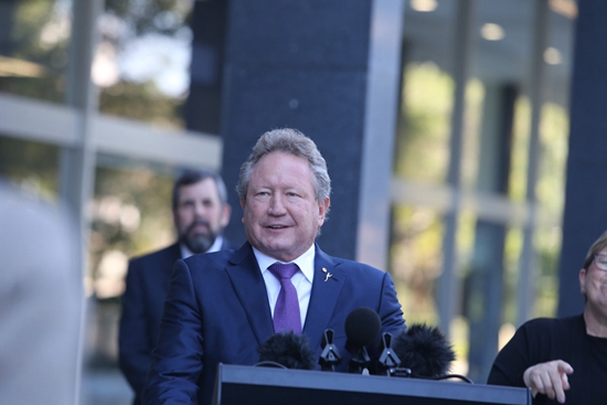 [澳大利亚]澳大利亚从中国采购数十吨医疗物资抗疫