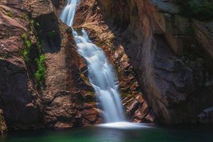 夏日崂山北九水 空气清新淡淡花香流水潺潺