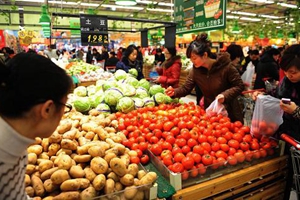 今日菜篮子：各地蔬菜上市量、品种不断增加 价格有跌有涨