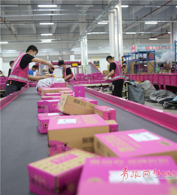 年中青岛：年中大促迎来购物高峰