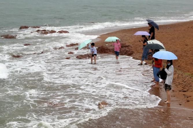 下雨雨雨雨！青岛隔三差五就下雨 到底什么时候晴？