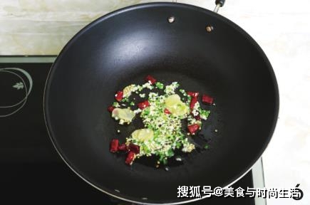 实惠|这道小菜百搭又实惠，有了它食欲倍儿棒，酸脆可口，开胃下饭