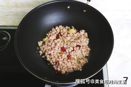 实惠|这道小菜百搭又实惠，有了它食欲倍儿棒，酸脆可口，开胃下饭
