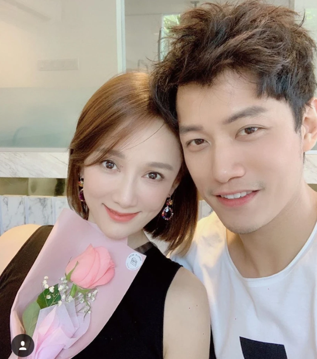 陈乔恩|陈乔恩艾伦纪念相识一周年 晒贴脸合照秀恩爱