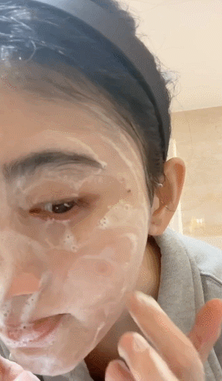 鞠婧祎|鞠婧祎洗脸力证天然美貌？只露半张脸被指心虚