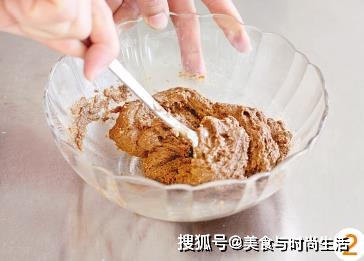 芝麻酱|芝麻酱、红糖拌一拌做火烧，酥软香甜，每层都有酱料，超级好吃