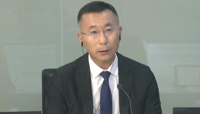 青岛西海岸新区管委副区长薛山、副区级干部刘记军