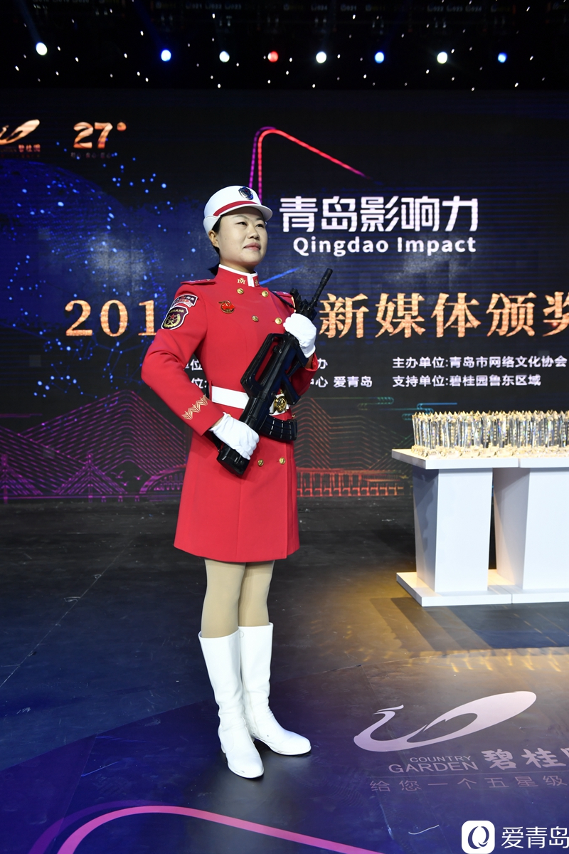 青岛三利集团员工杨文英,李岙雪,陈修贵,王锡霞,王婷婷 在2019青岛