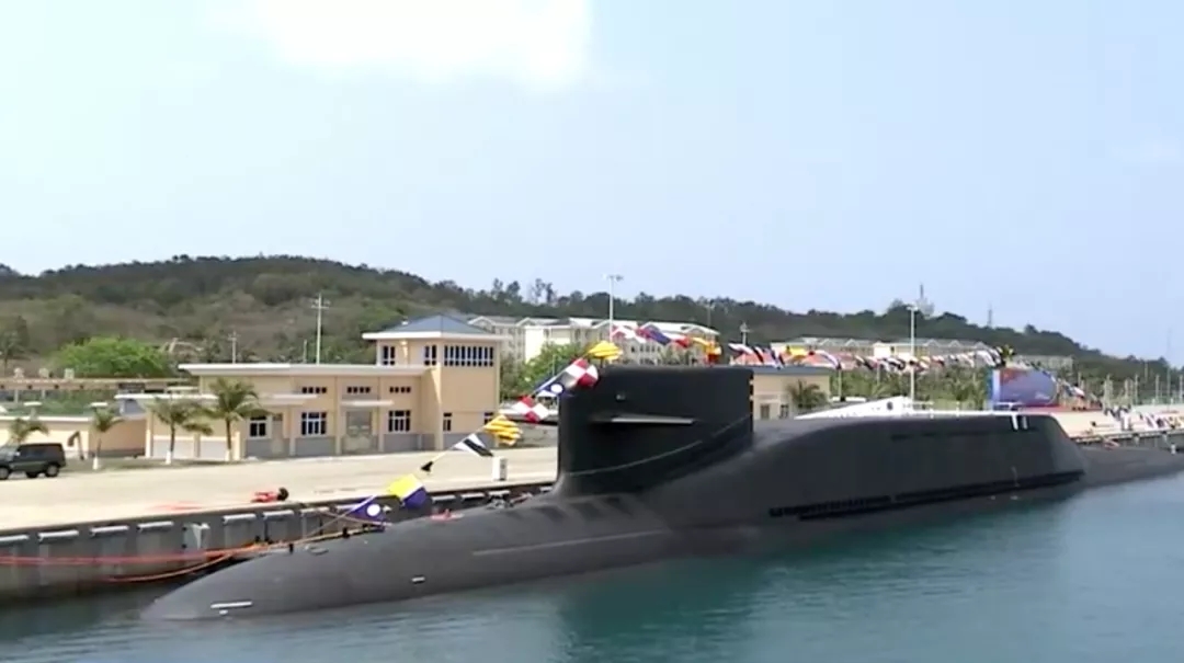 重磅入列从命名看海军三型主战舰艇都是何等利器